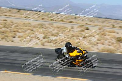 media/Jan-14-2024-SoCal Trackdays (Sun) [[2e55ec21a6]]/Turn 12 Inside (945am)/